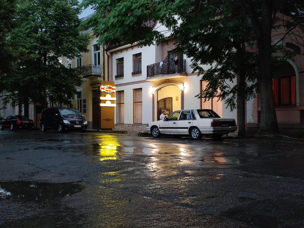 Готель-Ресторан "Олеся" Berehove (Transcarpathia) Exterior foto